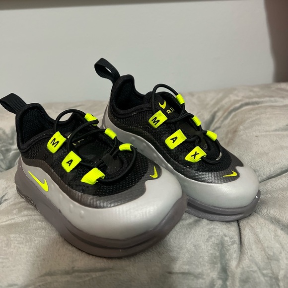 air max axis - Picture 2 of 4